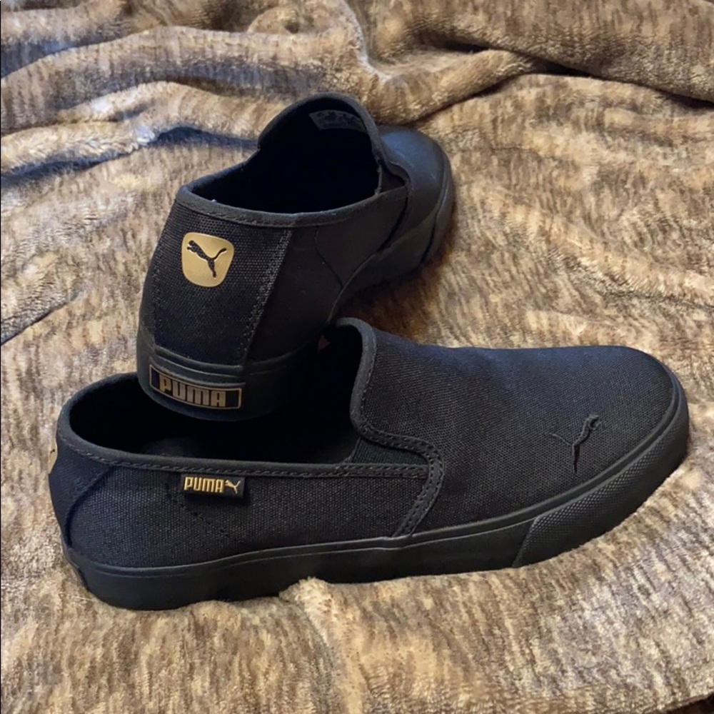 (NWO) Puma Soft Foam Slip on Sneaker